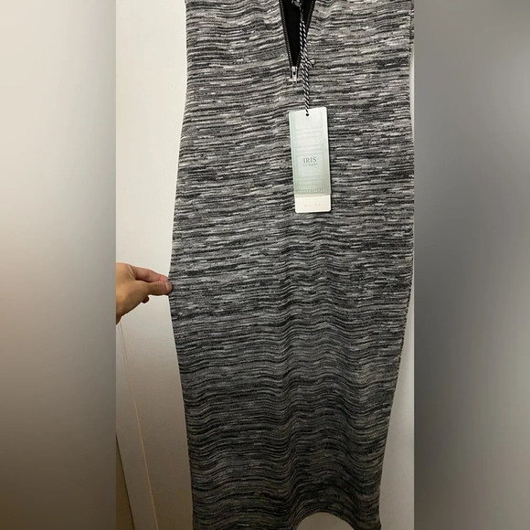 NWT Iris LA Gray and Black Zipper Front Midi Dress Medium - Picture 8 of 11